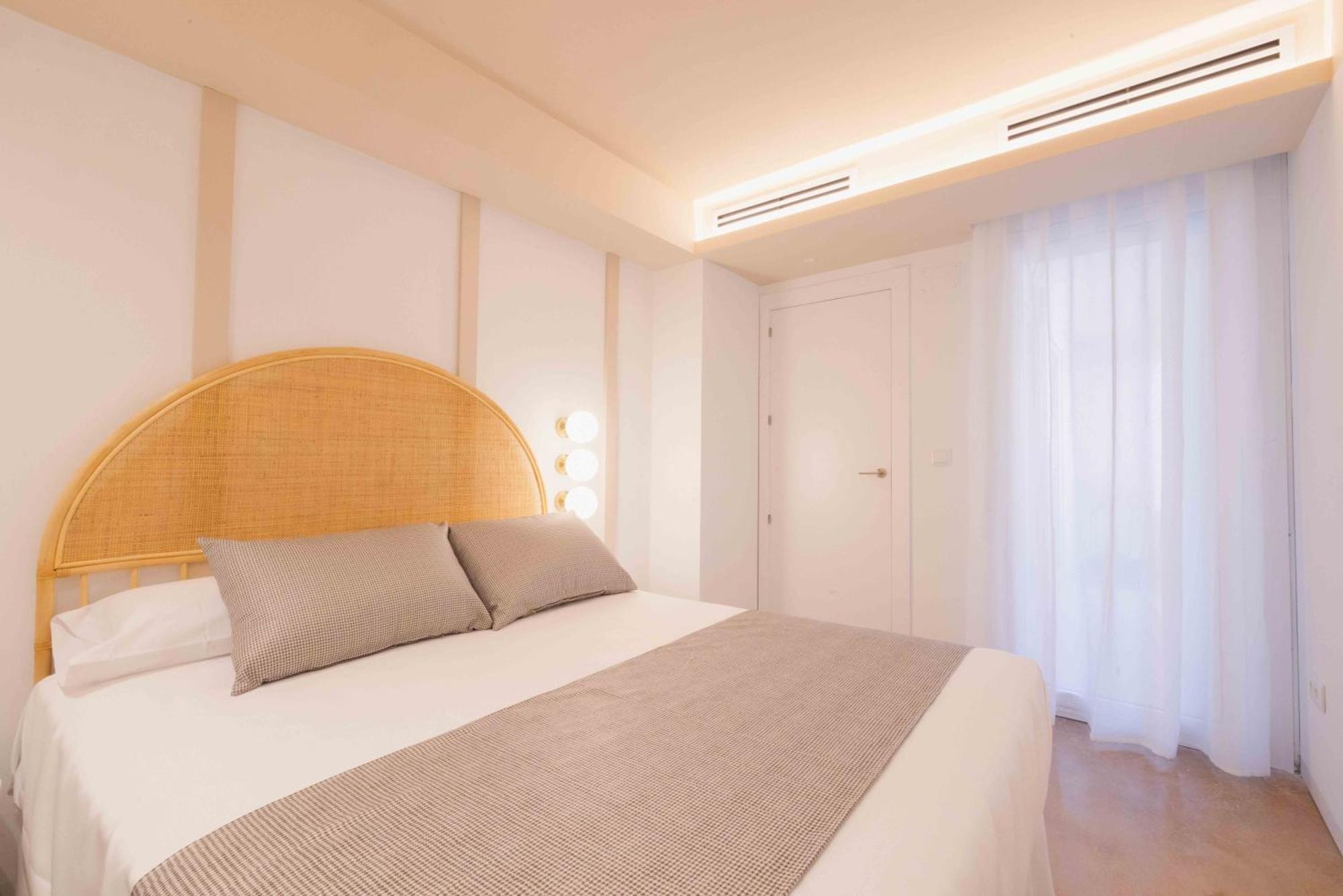 Los 6 By Grupo Ccommo Murcia Exterior photo
